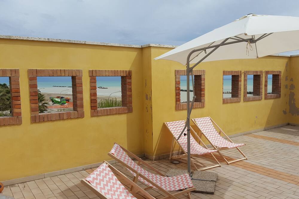 Photo of Patio Balcony in Cupra Marittima