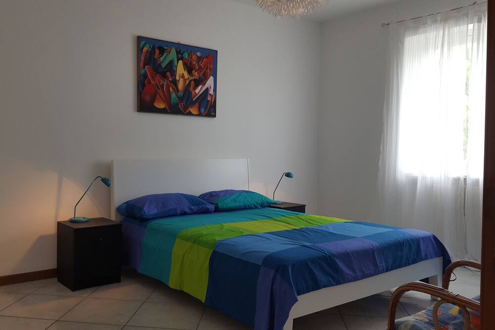 Photo of Bedroom in Cupra Marittima