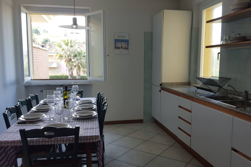 Photo of Kitchen in Cupra Marittima