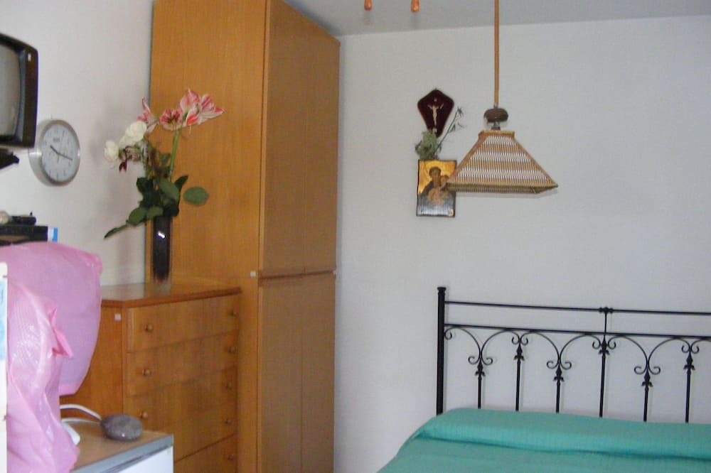 Photo of Bedroom in Malfa