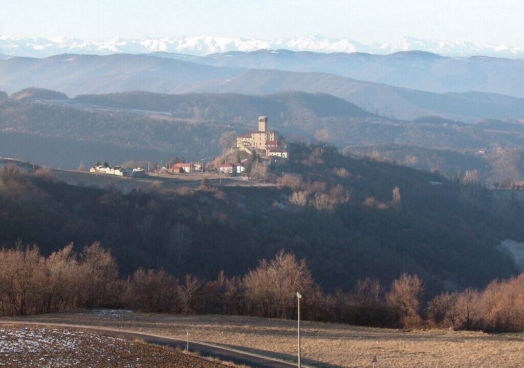 Photo of Outdoor in Olmo Gentile