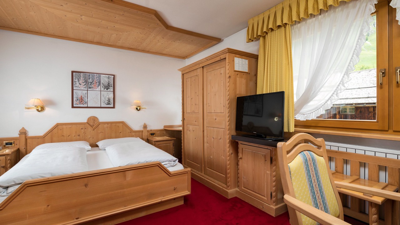 Photo of Bedroom in Colfosco