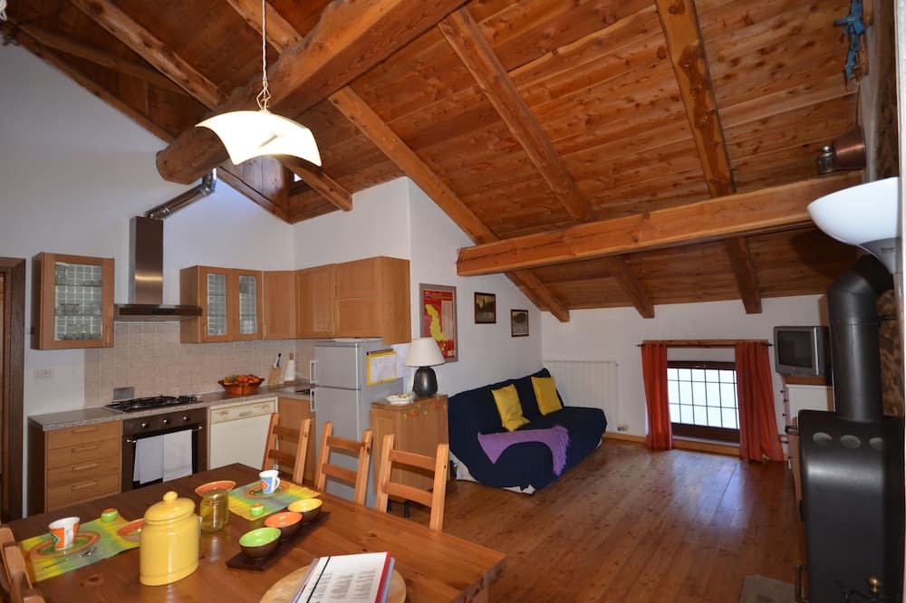 Photo of Livingroom in Soucheres-Basses