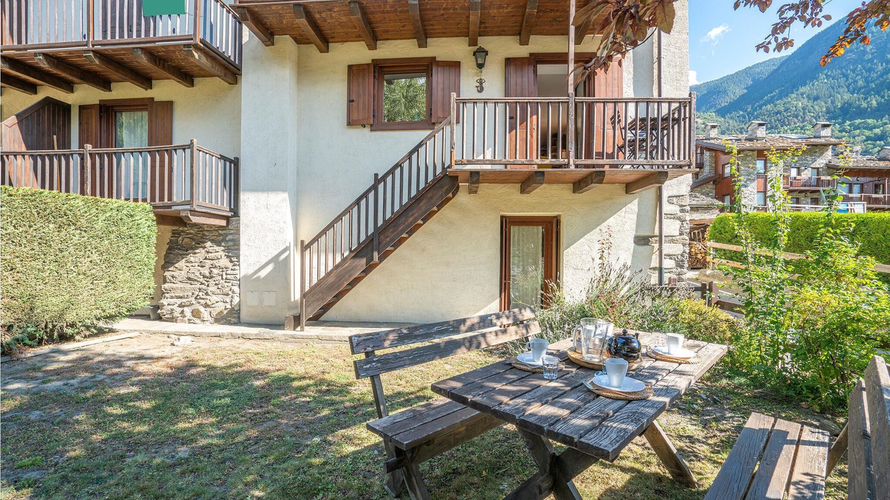Photo of Outdoor in Villair