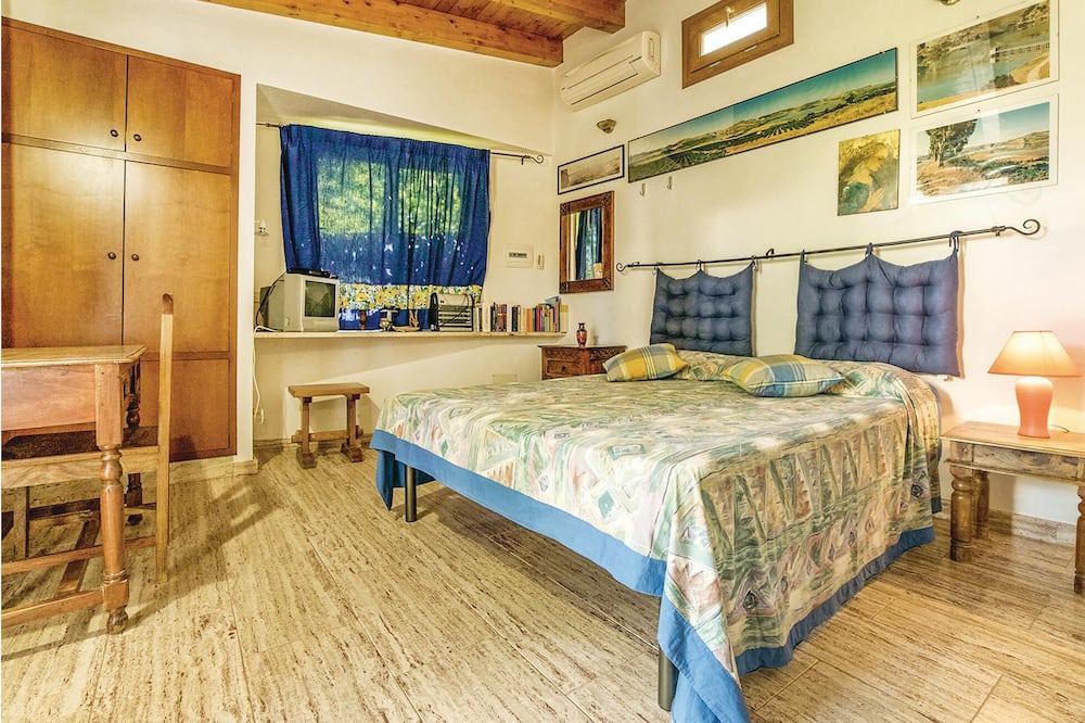 Photo of Bedroom in Porto Palo