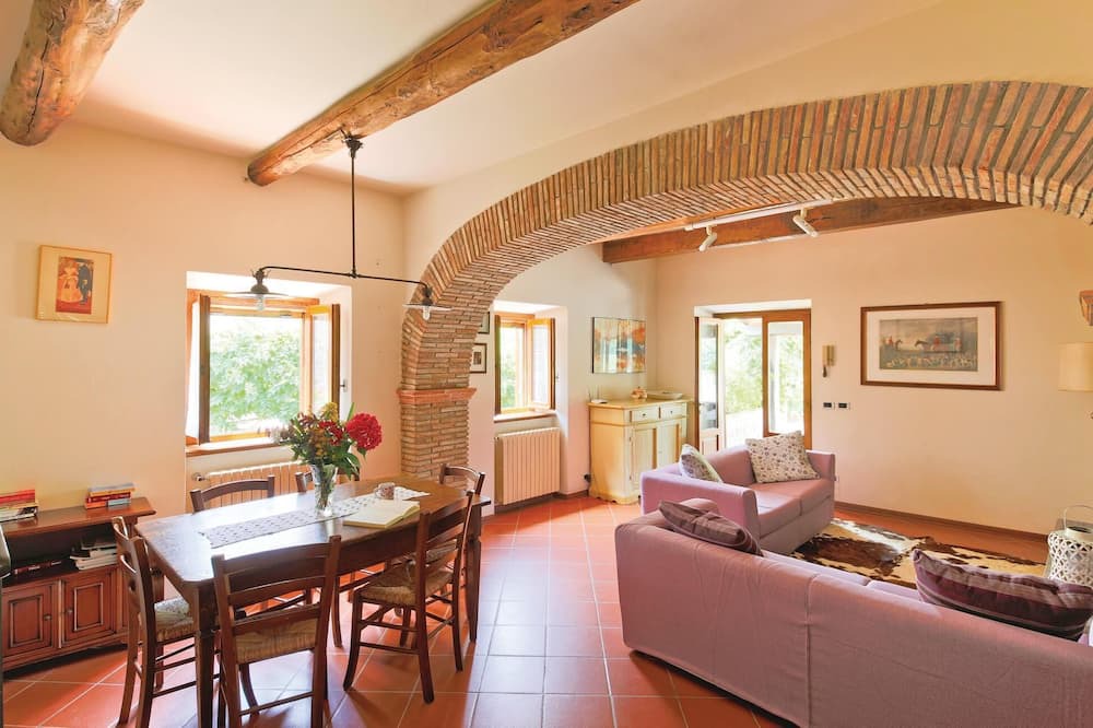 Photo of Bedroom in Subbiano
