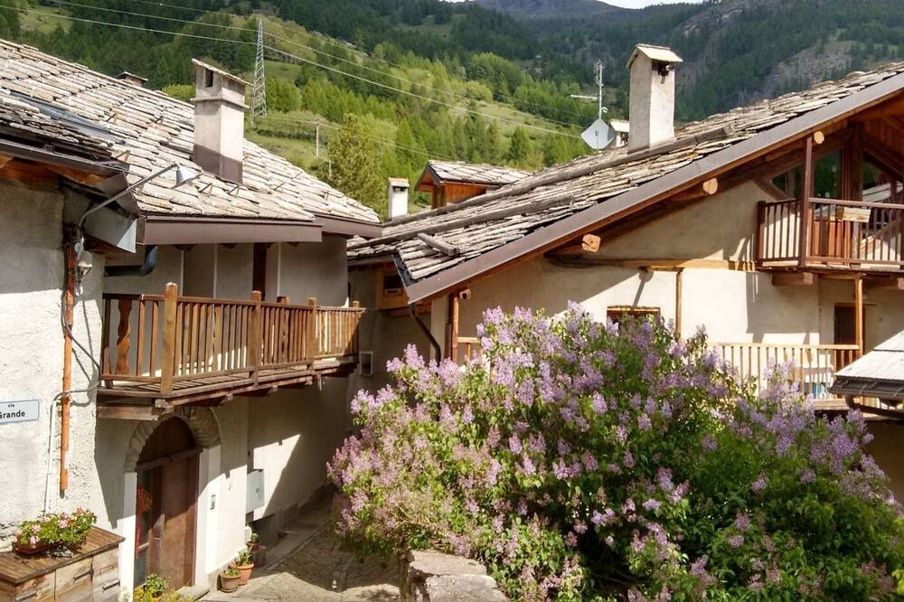 Photo of Outdoor in Soucheres-Basses