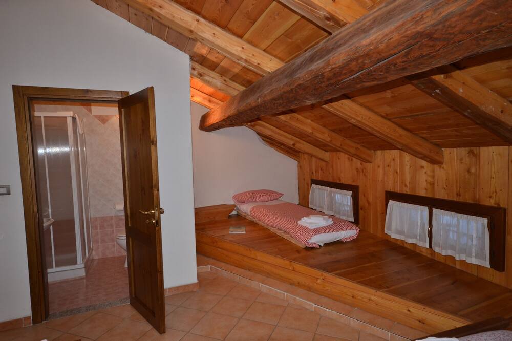 Photo of Bedroom in Soucheres-Basses