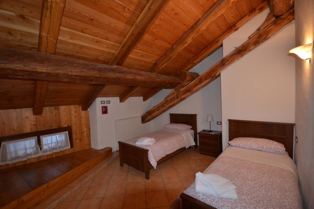 Photo of Bedroom in Soucheres-Basses