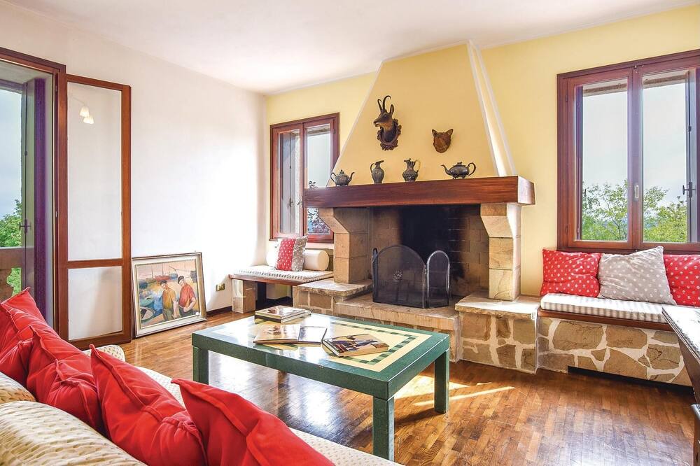 Photo of Bedroom in Isola Vicentina