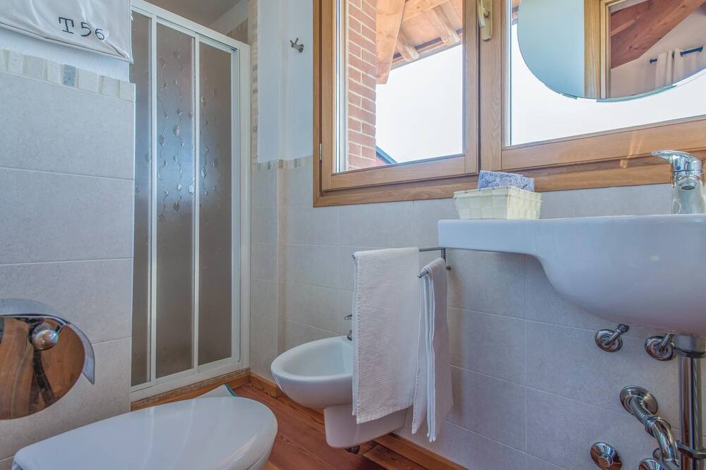 Photo of Bathroom in Dogana