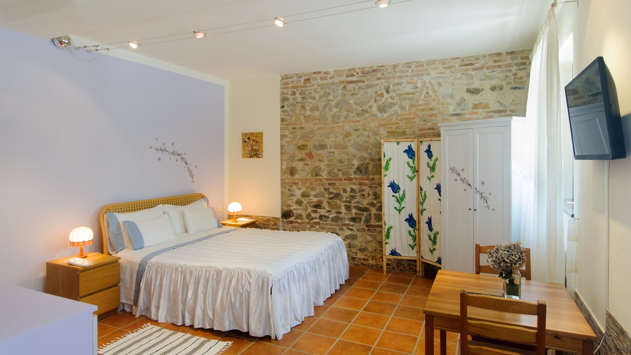 Photo of Bedroom in Mondaino