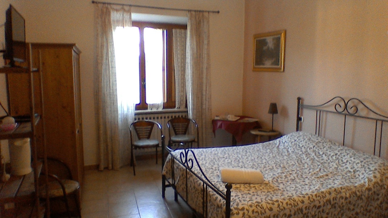 Photo of Bedroom in Mologno