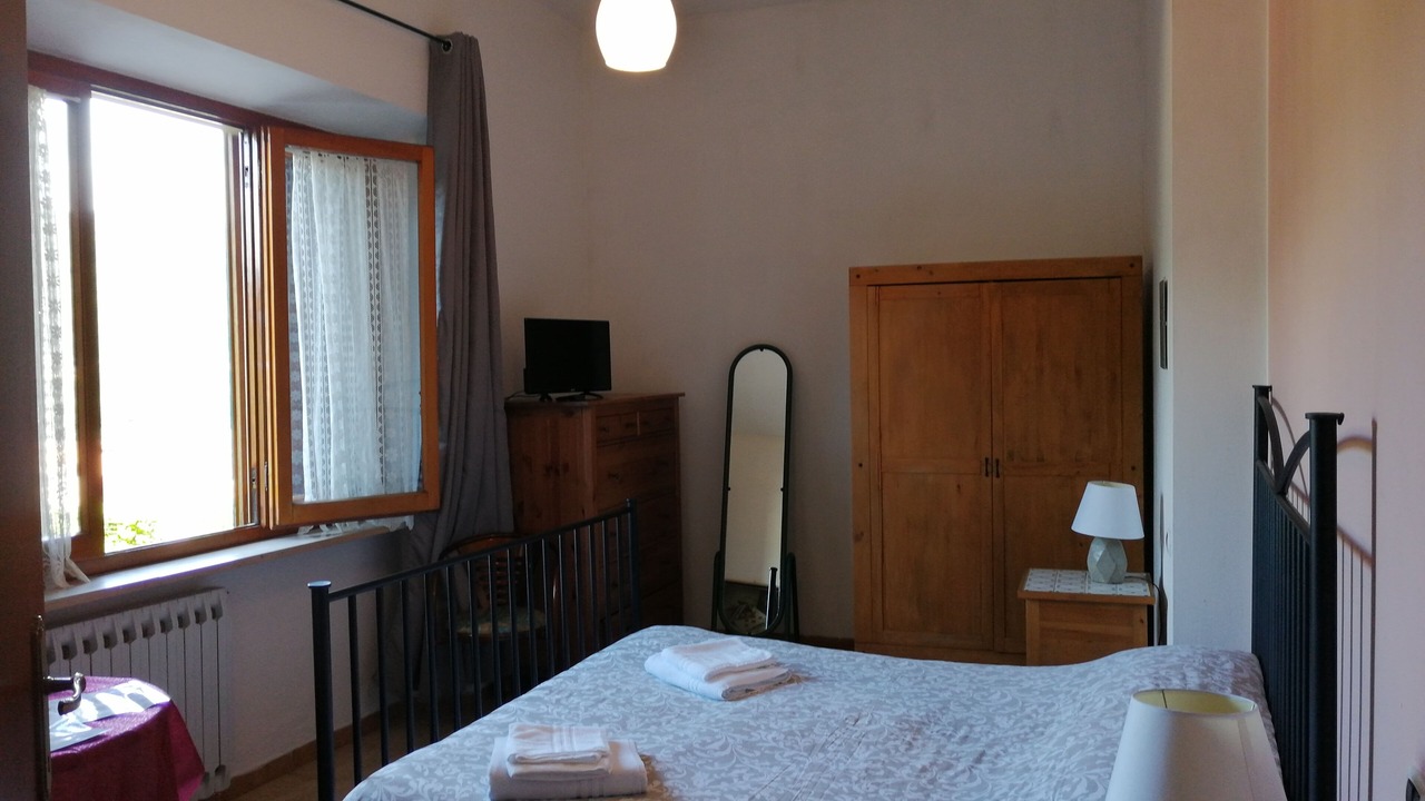 Photo of Bedroom in Mologno