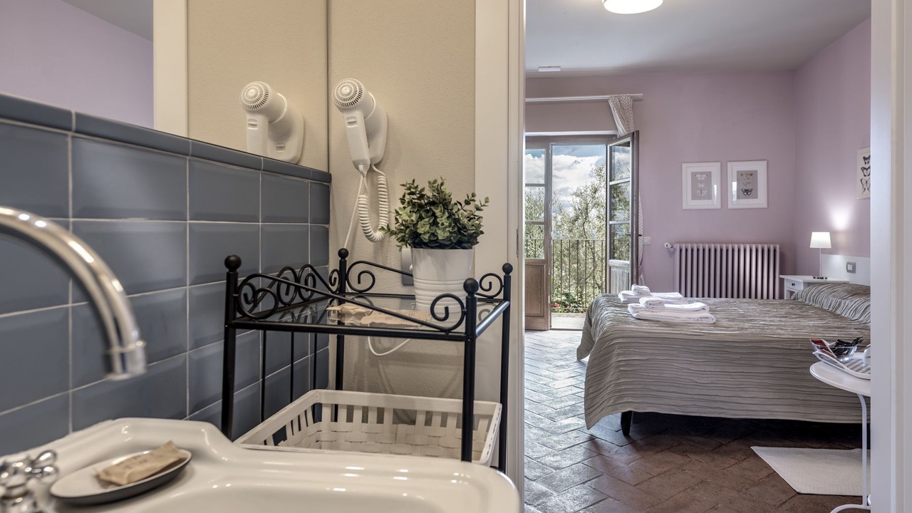 Photo of Bathroom in Neri