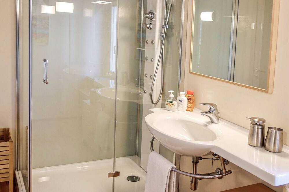 Photo of Bathroom in Calmazzo