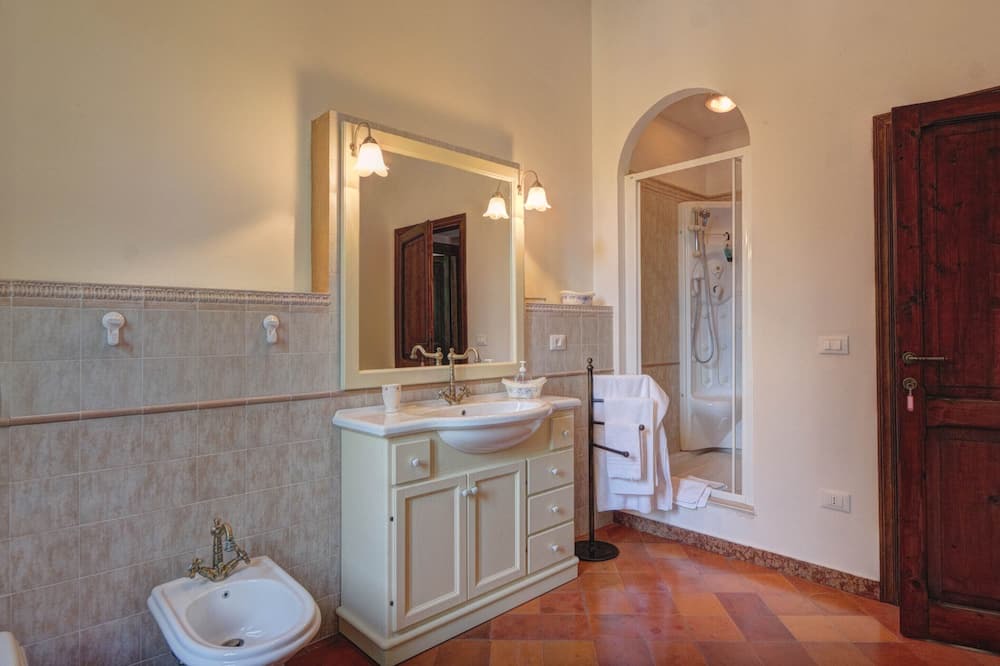 Photo of Bathroom in Sassoferrato