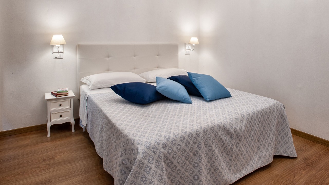 Photo of Bedroom in Marina District