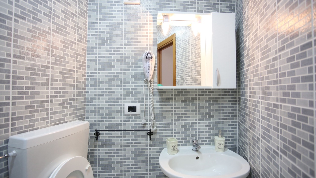 Photo of Bathroom in Naples City Centre