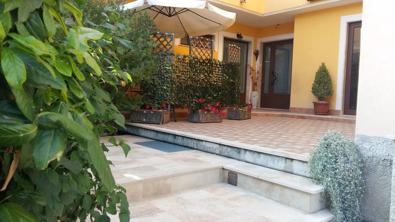 Photo of Outdoor in Mercato