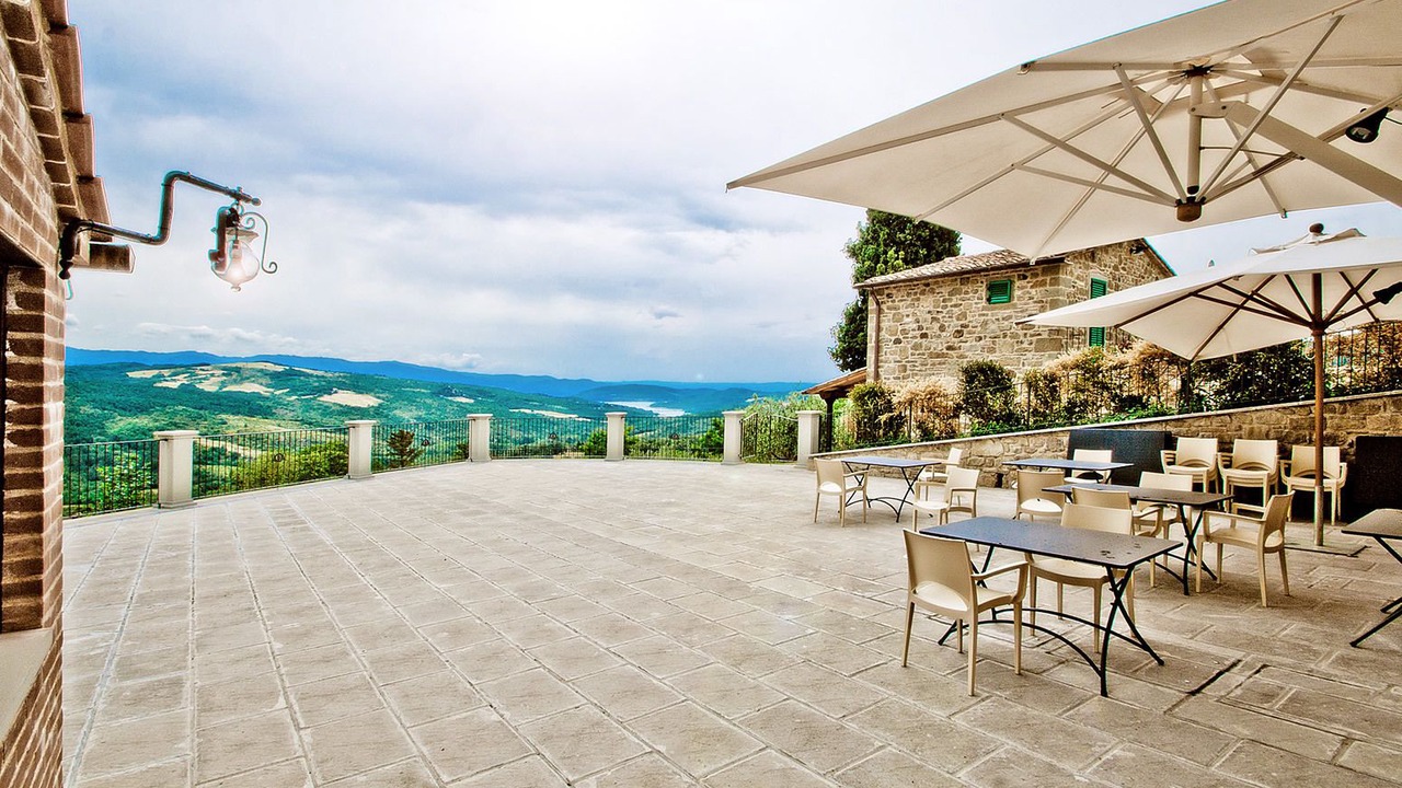 Photo of Patio Balcony in Caprese Michelangelo