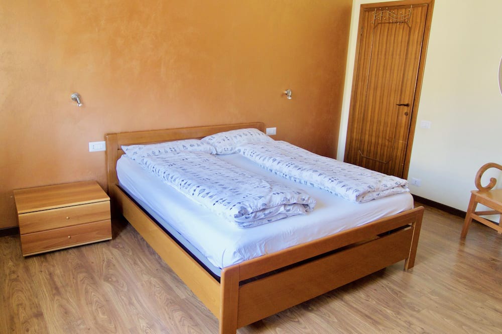 Photo of Bedroom in Cunettone-villa