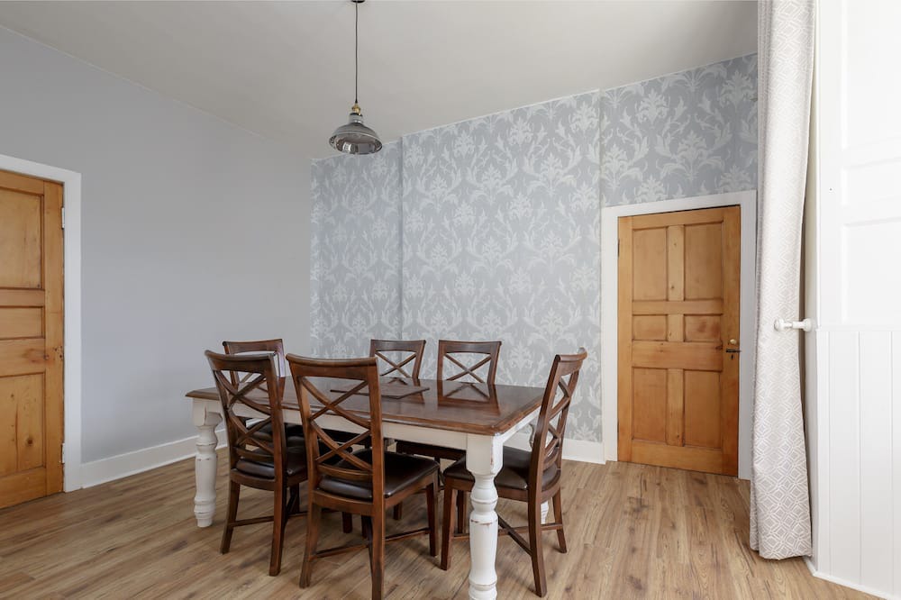 Photo of Kitchen in Newington