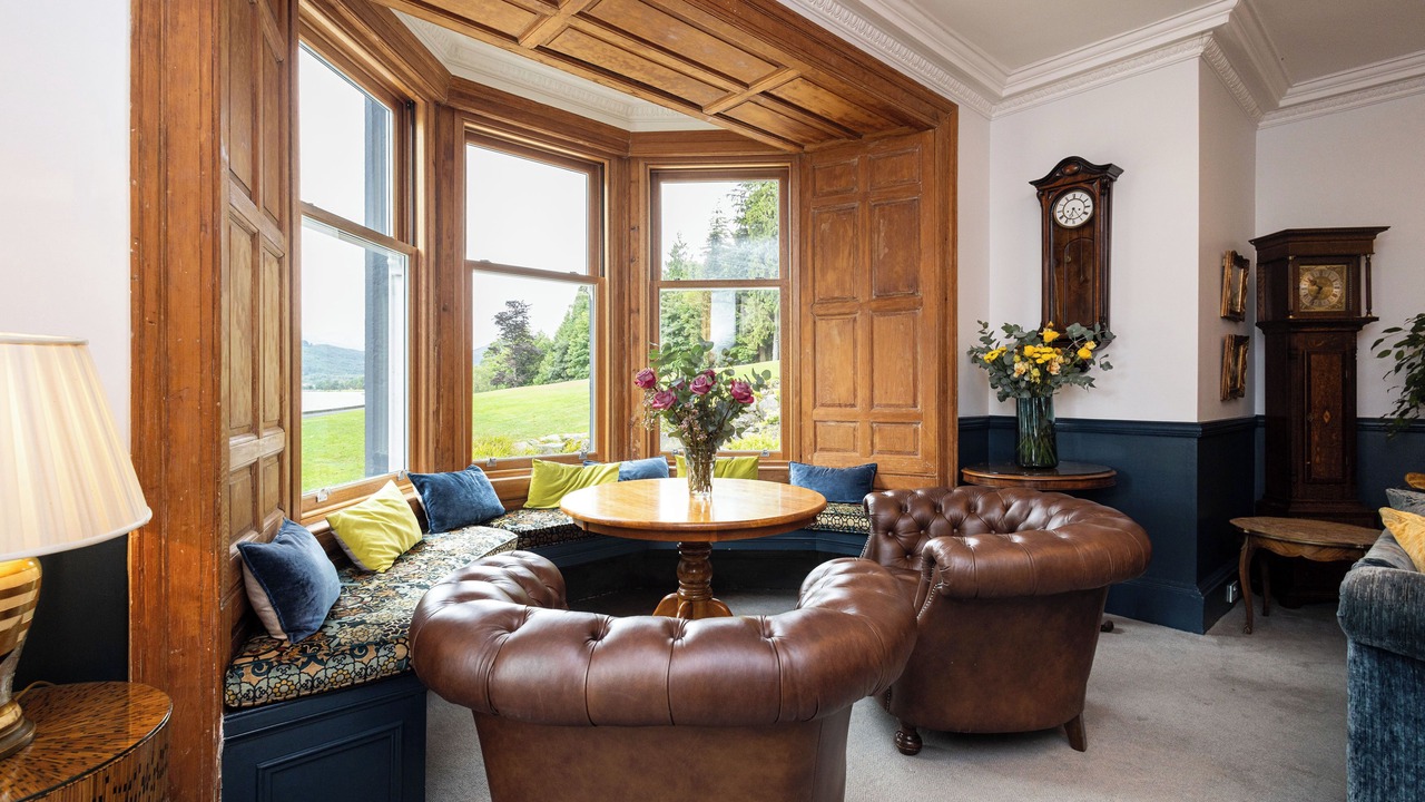 Photo of Livingroom in Kinlochard