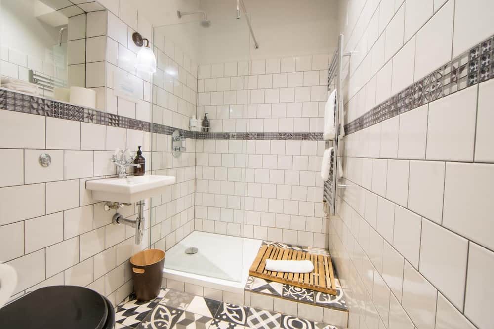 Photo of Bathroom in Colville