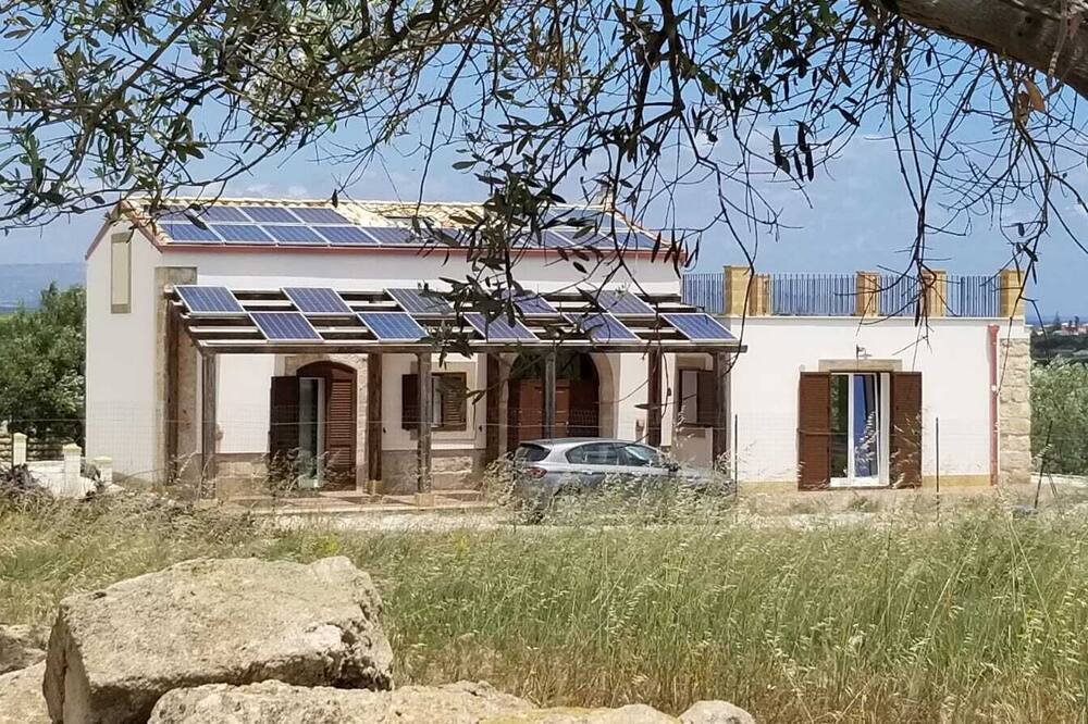 Photo of Outdoor in Noto