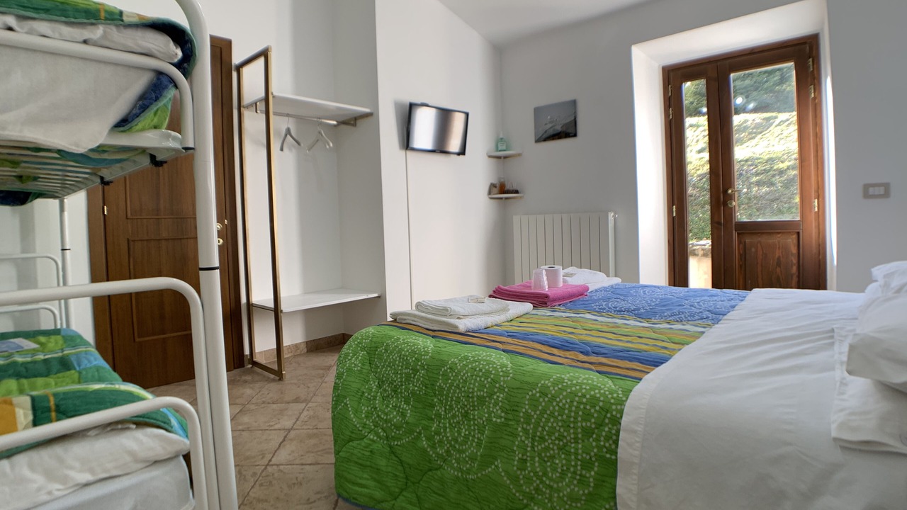 Photo of Bedroom in Montemonaco