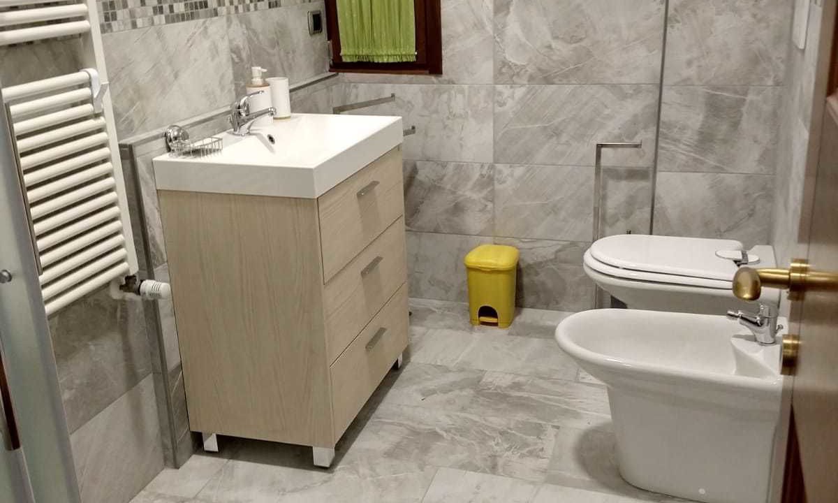 Photo of Bathroom in Urbino