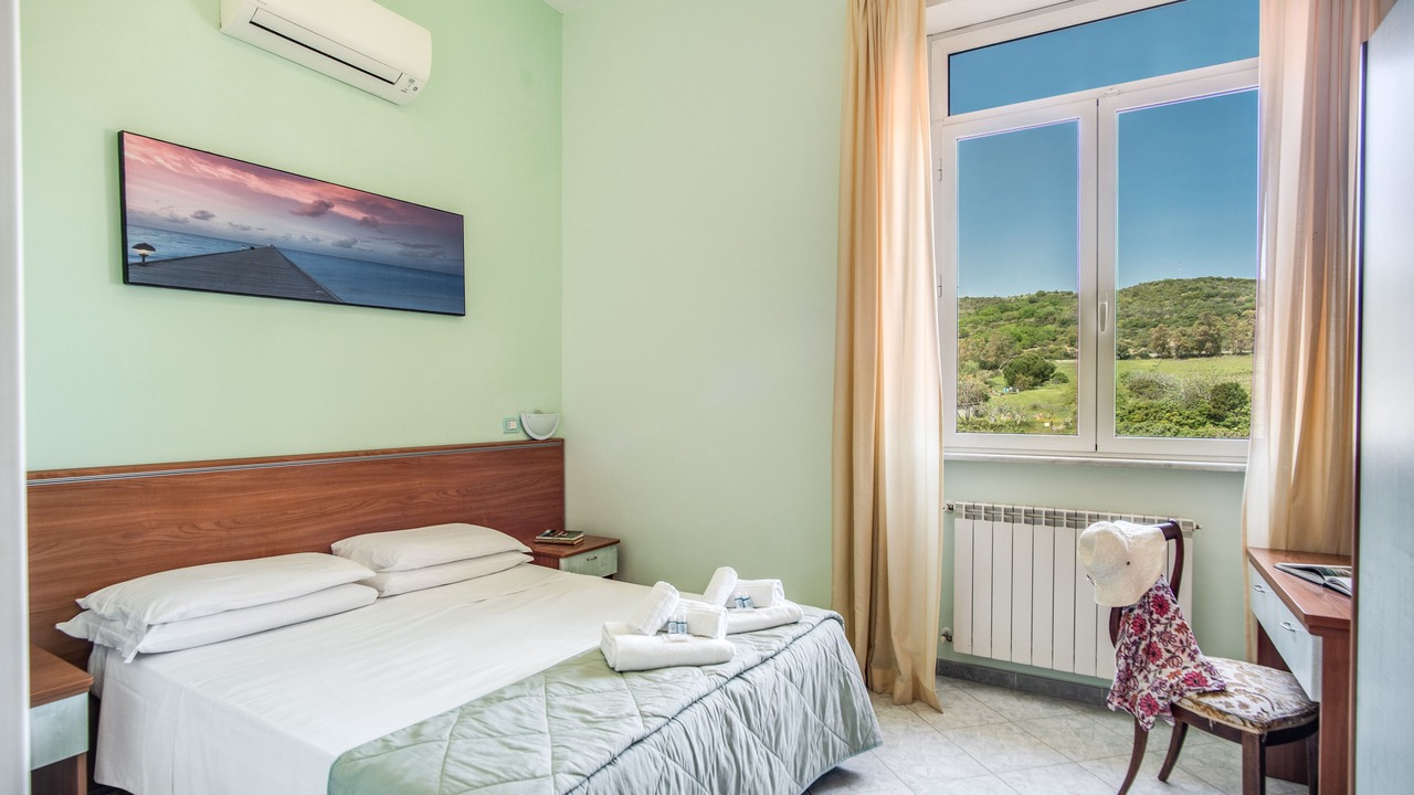 Photo of Bedroom in Santa Marinella