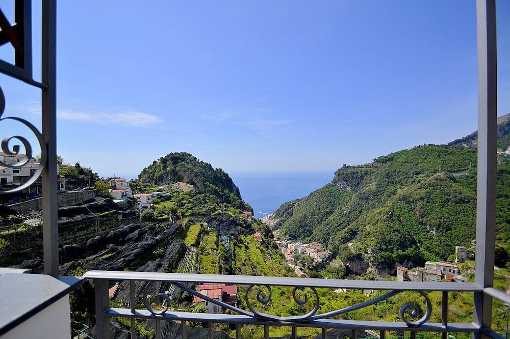 Photo of Patio Balcony in Pontone