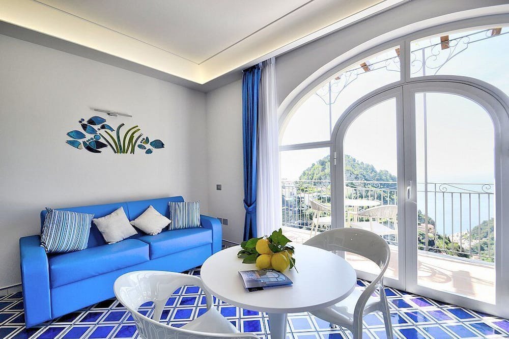 Photo of Livingroom in Pontone