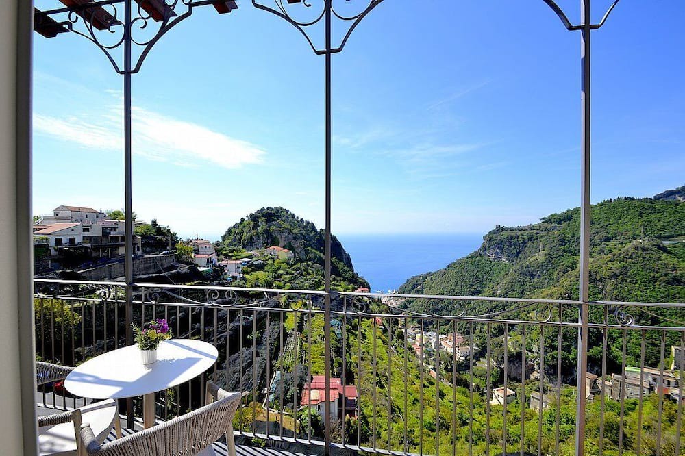 Photo of Patio Balcony in Pontone