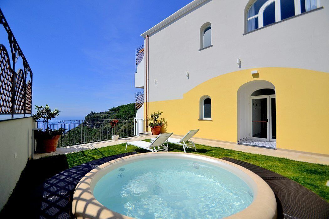 Photo of Outdoor in Pontone