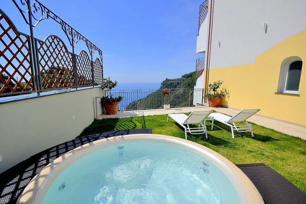 Photo of Outdoor in Pontone