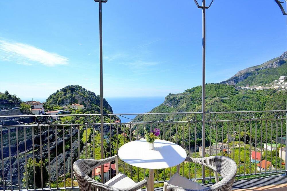 Photo of Patio Balcony in Pontone