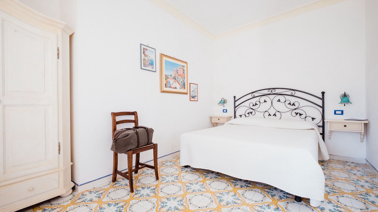 Photo of Bedroom in Minori