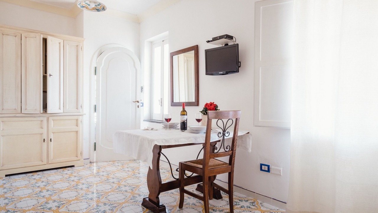Photo of Bedroom in Minori