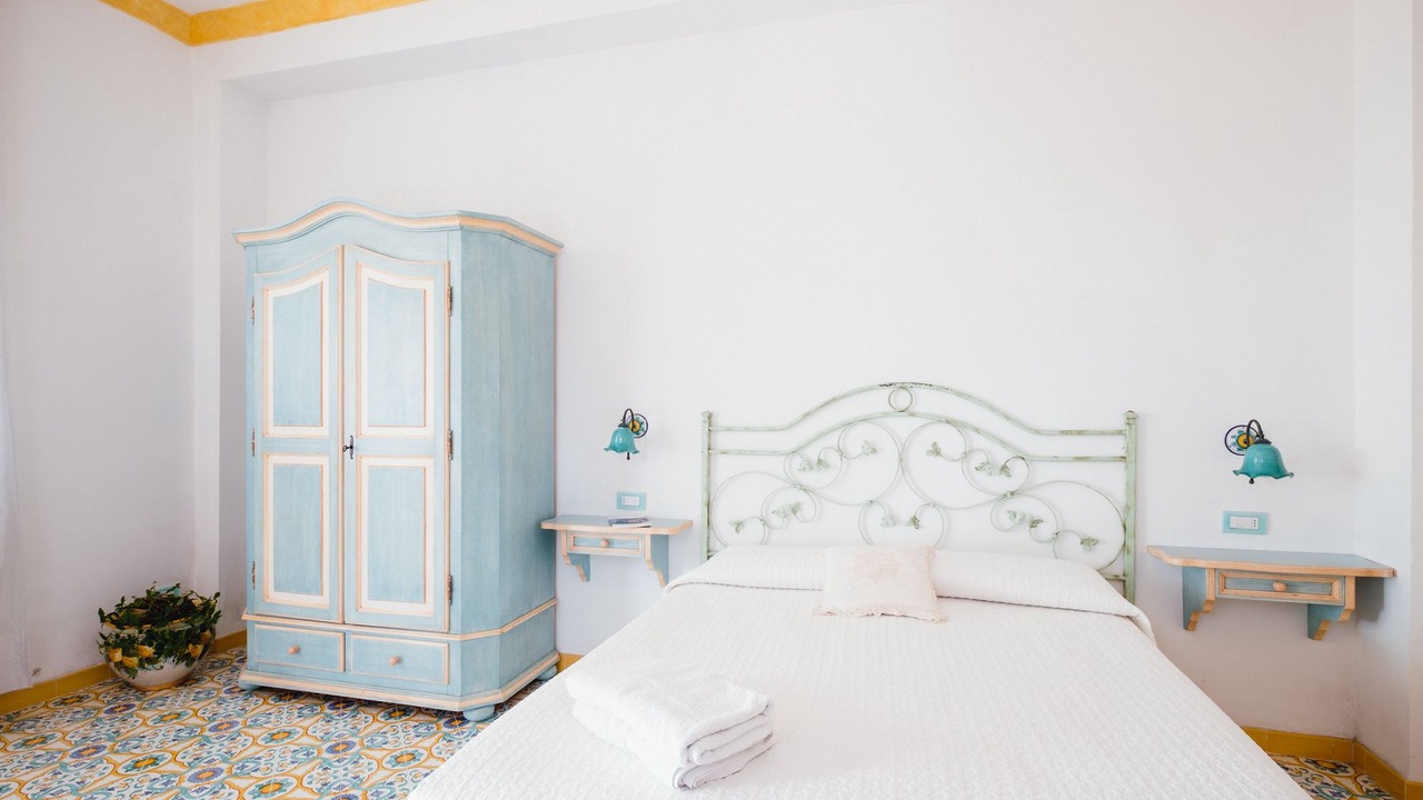 Photo of Bedroom in Minori