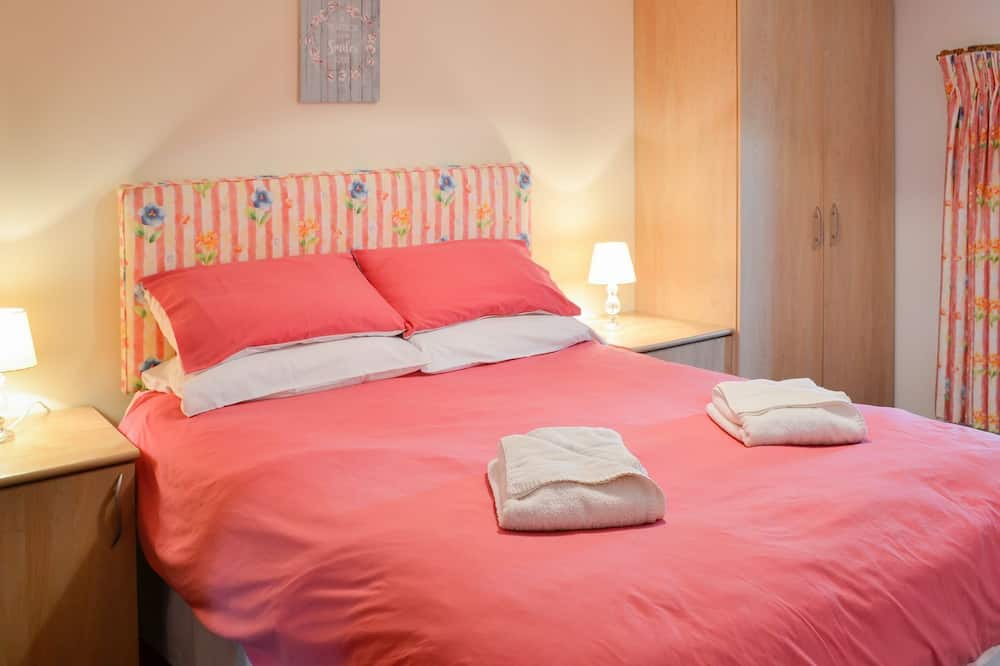Photo of Bedroom in Lockerbie
