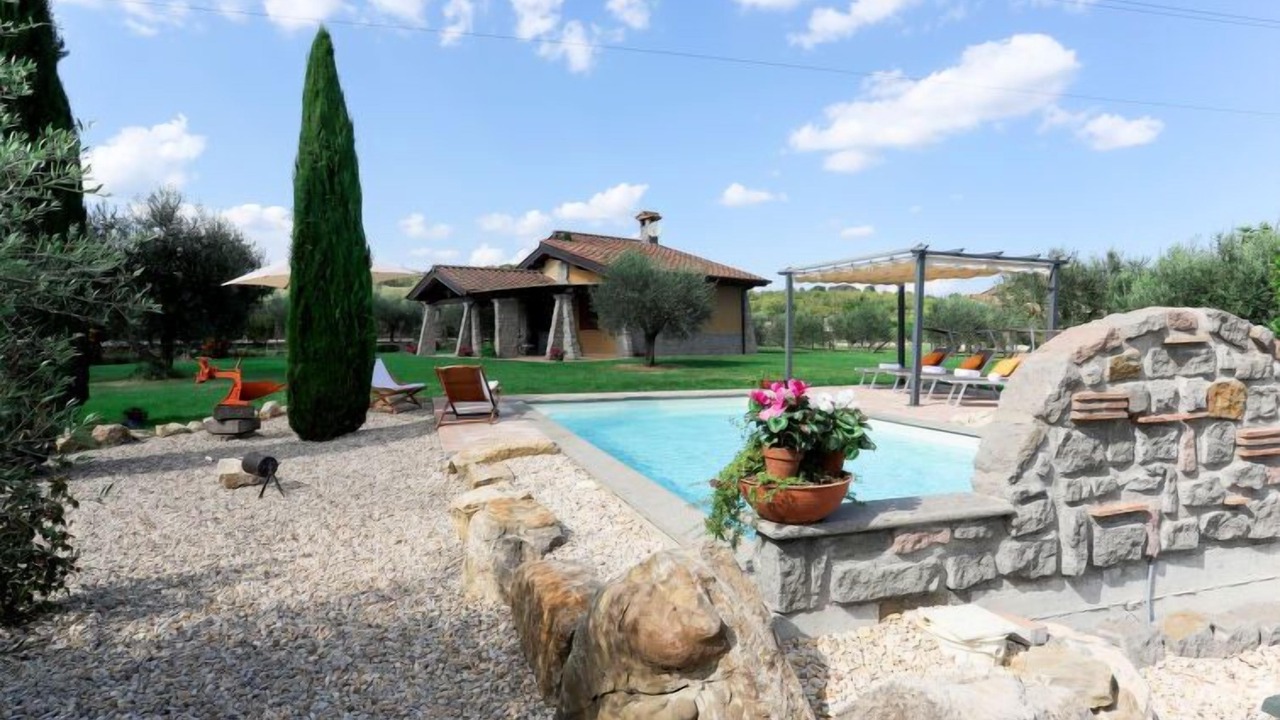 Photo of Outdoor in Sutri
