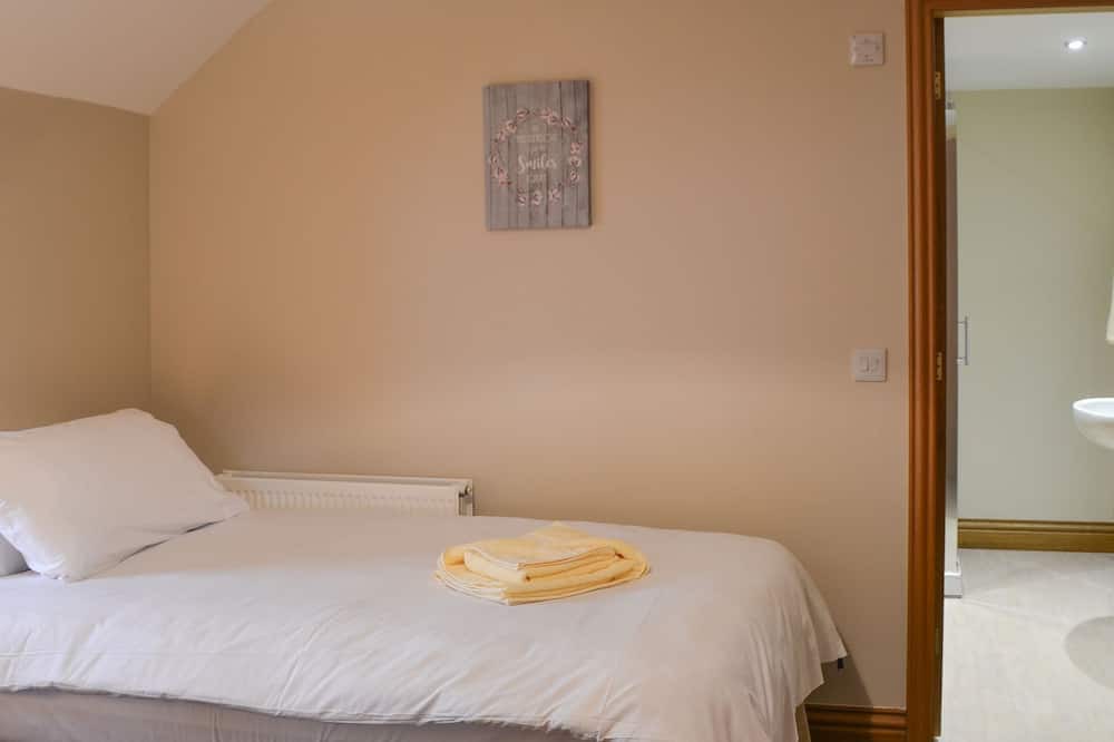 Photo of Bedroom in Lockerbie