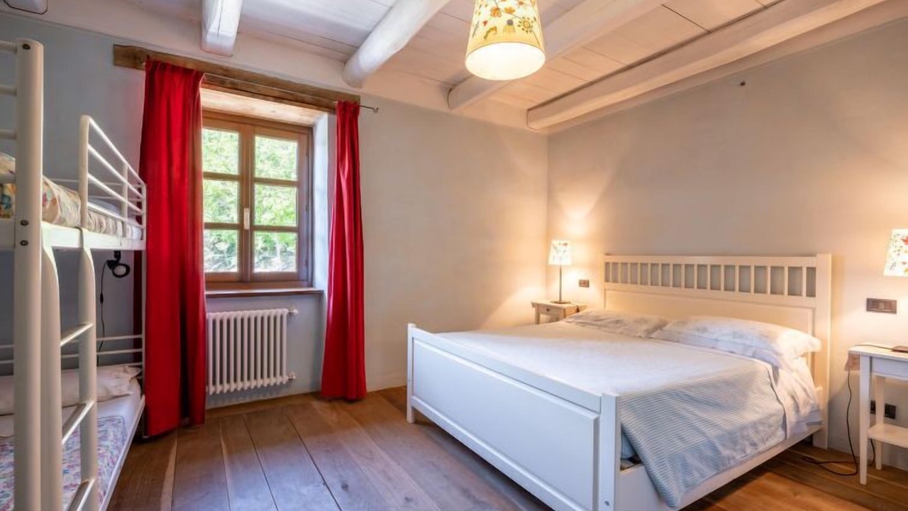 Photo of Bedroom in Cortemilia