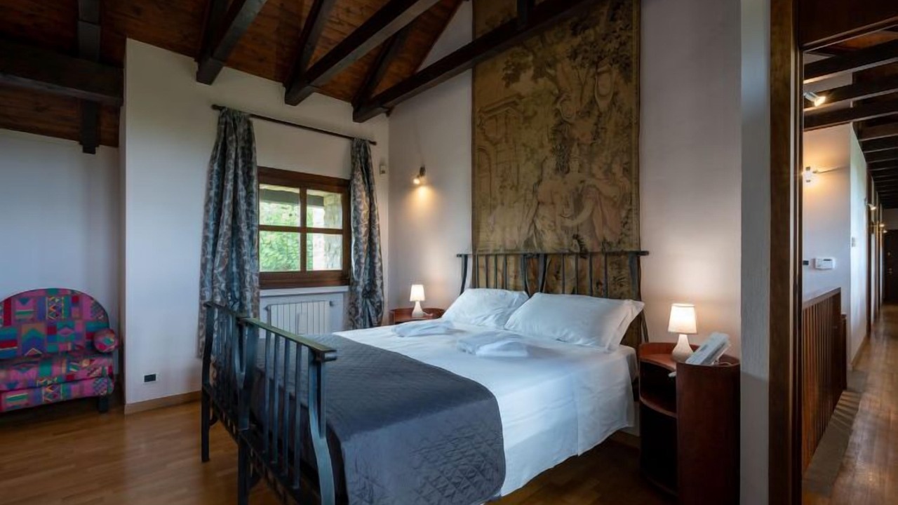 Photo of Bedroom in Santo Stefano Belbo