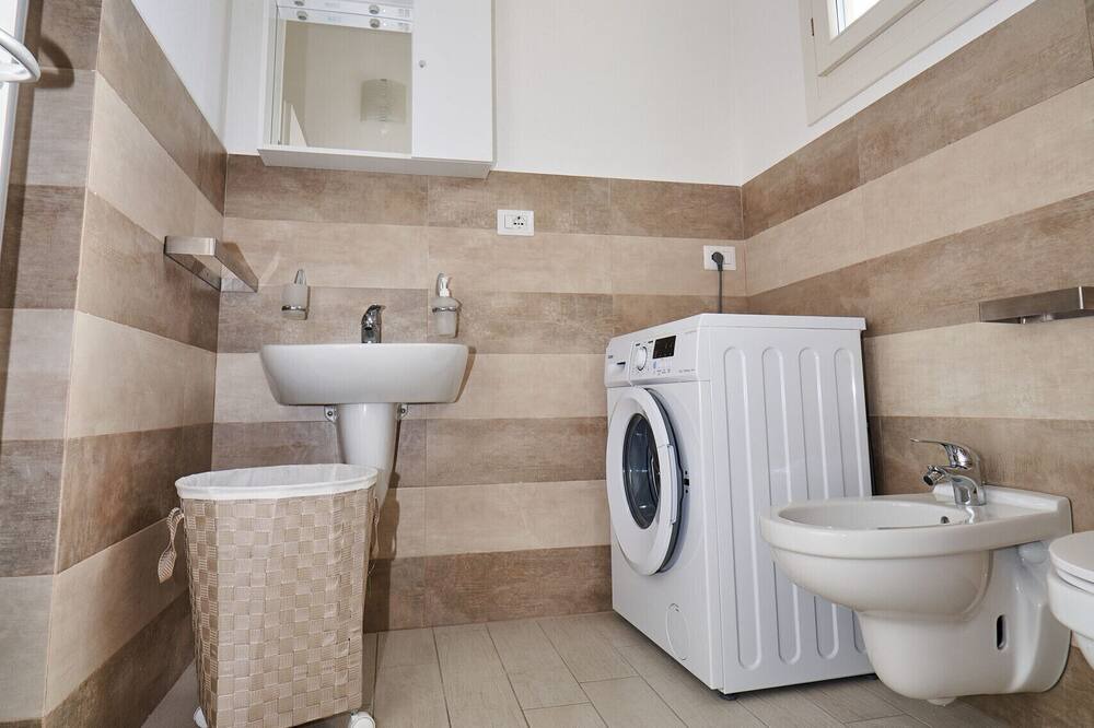 Photo of Bathroom in Trinita d'Agultu e Vignola