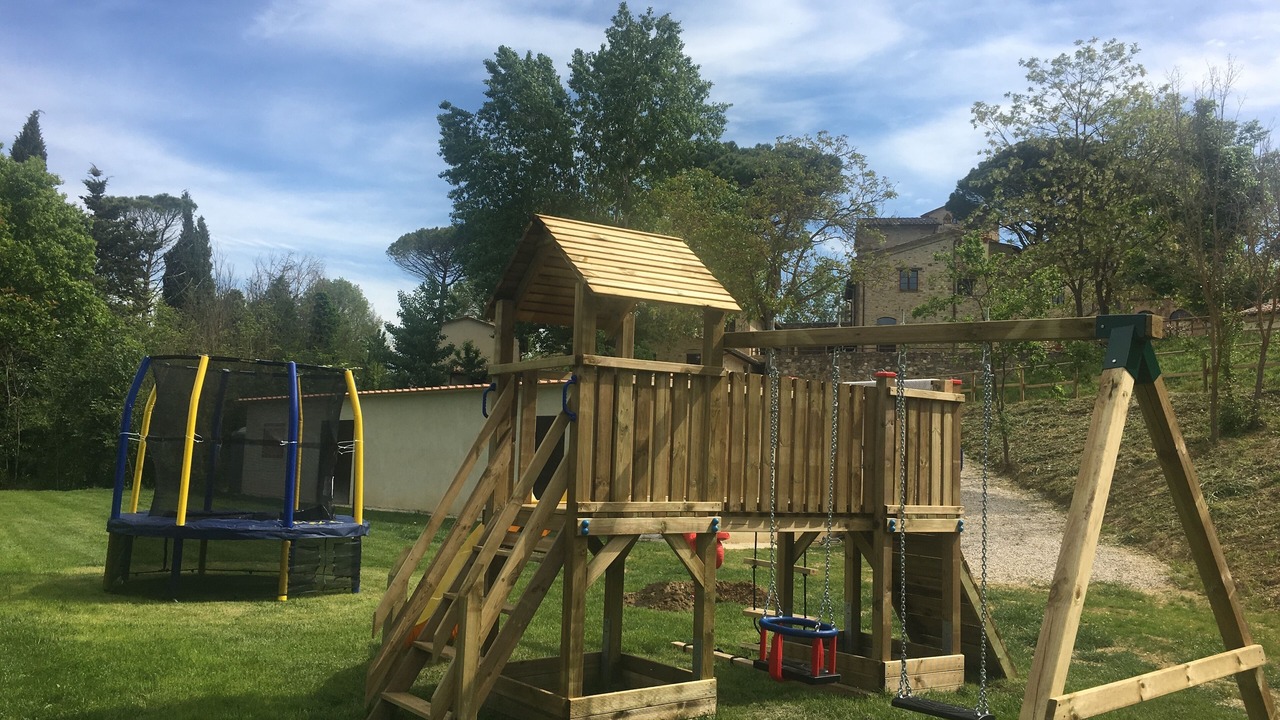 Photo of Outdoor in Montone