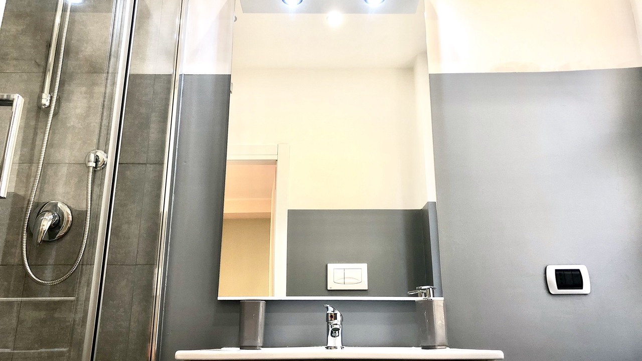 Photo of Bathroom in Trionfale